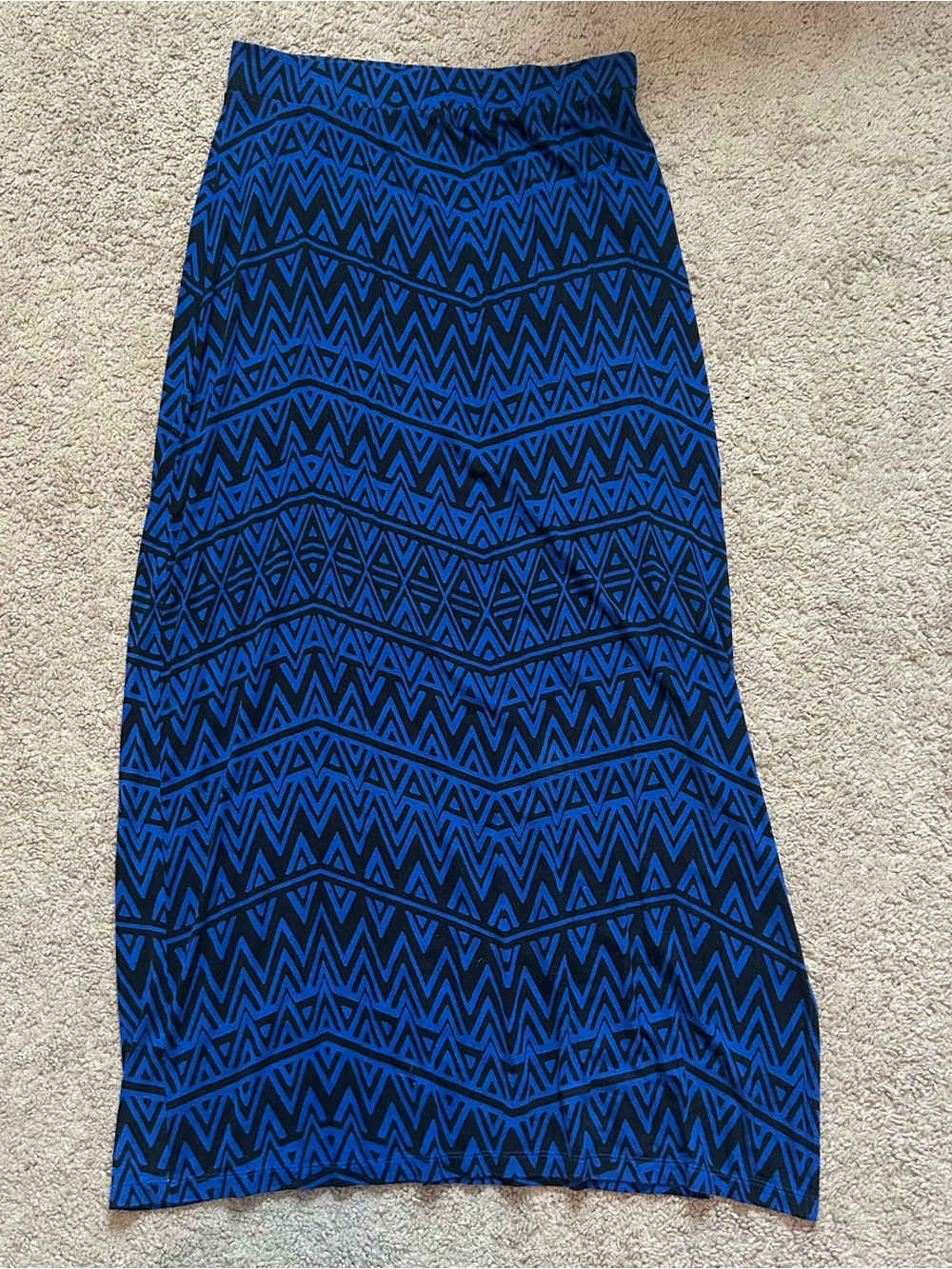 NWOT Apt 9 Blue and Black Geometric Aztec Print Maxi Skirt Medium